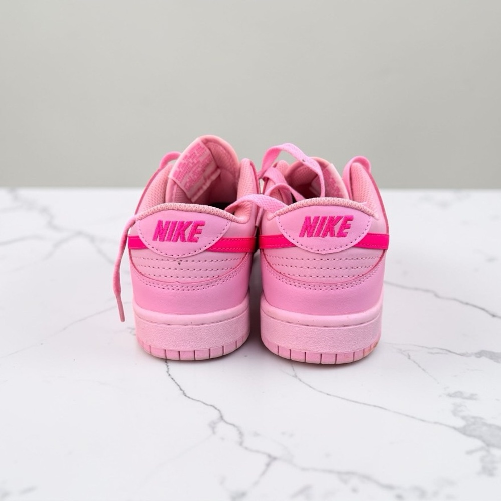 Women’s Nike Shoes - Picture 10 of 13